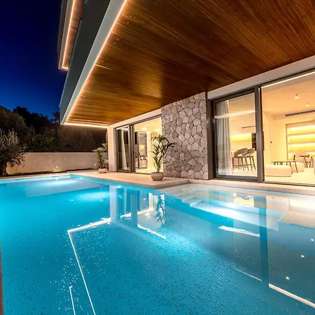 & - Of 5 Star Vila Dubrovnik