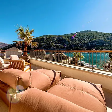 & - Of 5 Star Villa