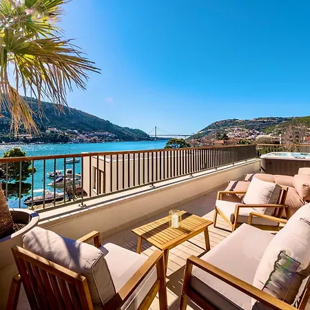 & - Of 5 Star Villa