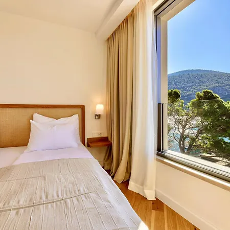 & - Of 5 Star Villa
