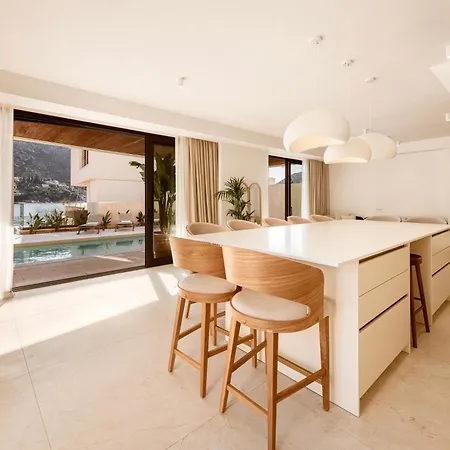 & - Of 5 Star Villa Dubrovnik