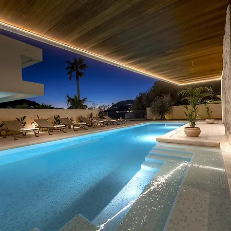 & - Of 5 Star Villa