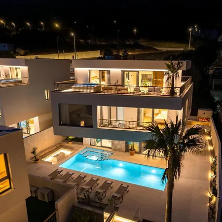Villa & - Of 5 Star *
