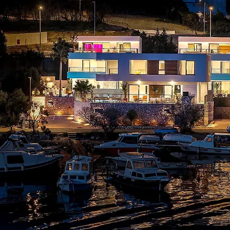 Villa & - Of 5 Star